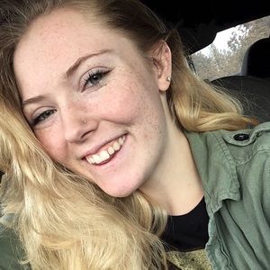 Meet your Posher, Kendra